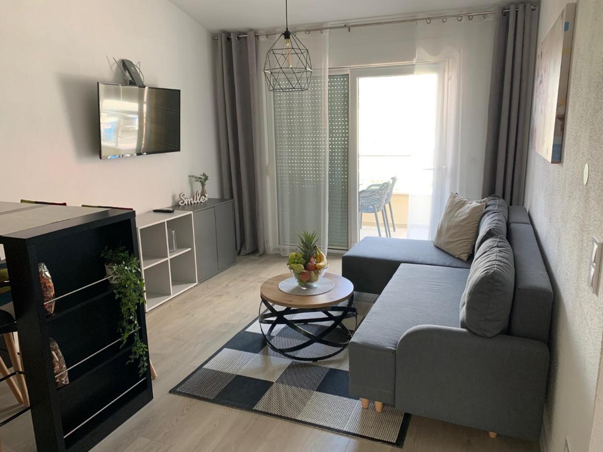 Villa Luxuria Baška Voda Екстериор снимка