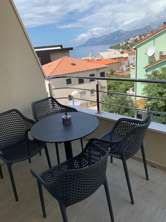 Villa Luxuria Baška Voda Екстериор снимка