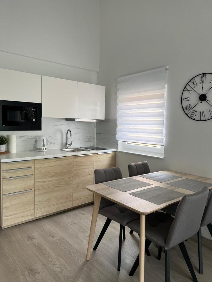 Villa Luxuria Baška Voda Екстериор снимка