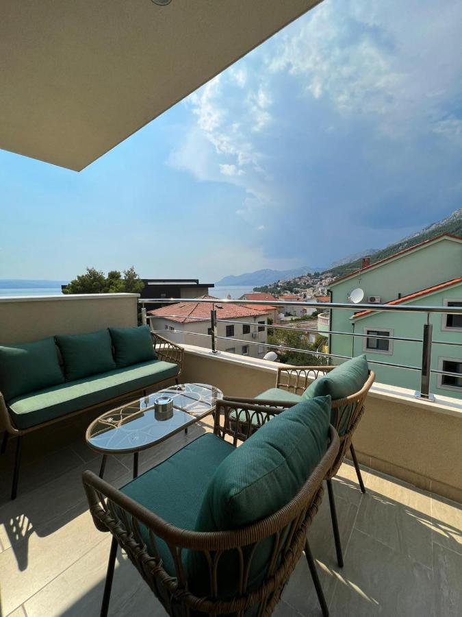 Villa Luxuria Baška Voda Екстериор снимка
